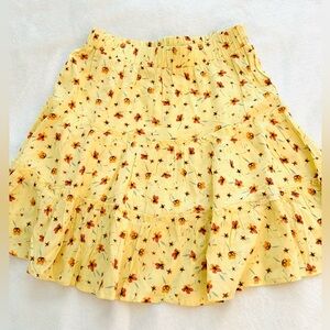 Butter Yellow Ditsy Floral Tiered Mini Skirt | Cottagecore Flowy Ruffle Hem